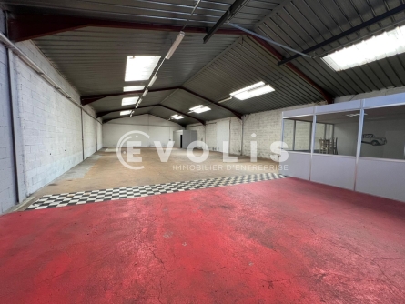 Photo 3 – location Entrepôts / activités	TREVOUX (01600)