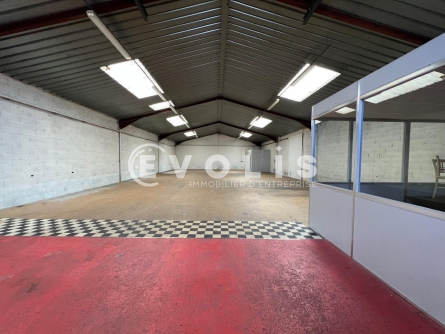 Photo 4 – location Entrepôts / activités	TREVOUX (01600)