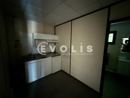 Photo 7 – location Entrepôts / activités	SAINT QUENTIN FALLAVIER (38070)