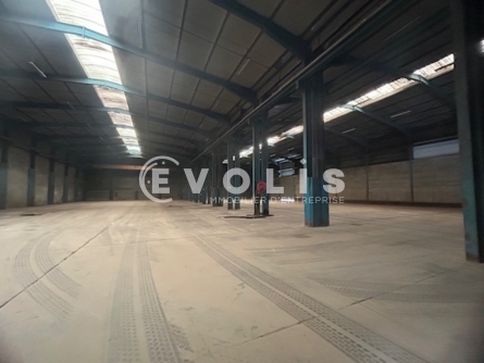 Photo 2 – location Entrepôts / activités	FONTAINE (38600)