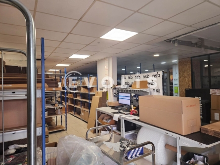Photo 4 – location bureaux	LES ULIS (91940)