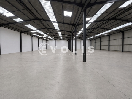 Photo 3 – location Entrepôts / activités	OZOIR LA FERRIERE (77330)