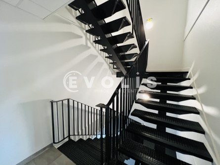 Photo 7 – location bureaux	OZOIR LA FERRIERE (77330)