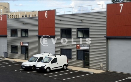 Photo 1 – location Entrepôts / activités	VILLEURBANNE (69100)