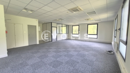 Photo 2 – location bureaux	SERRIS (77700)