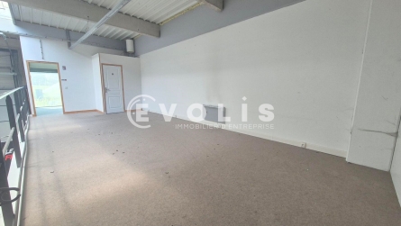 Photo 11 – location Entrepôts / activités	MEAUX (77100)