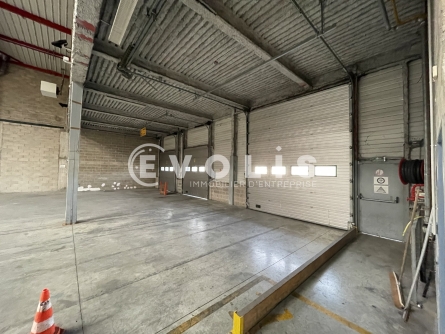 Photo 4 – location Entrepôts / activités	COMBS LA VILLE (77380)