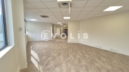 Photo 3 – location bureaux	MONTEVRAIN (77144)
