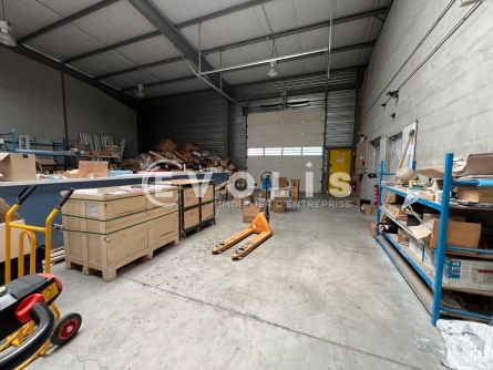 Photo 13 – location Entrepôts / activités	VAULX EN VELIN (69120)