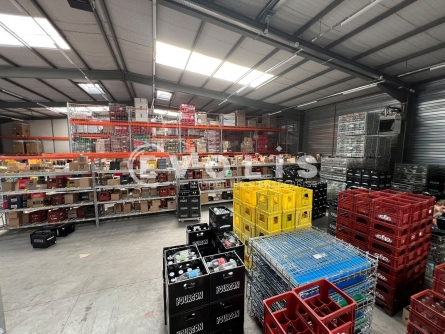 Photo 3 – location Entrepôts / activités	VAULX EN VELIN (69120)