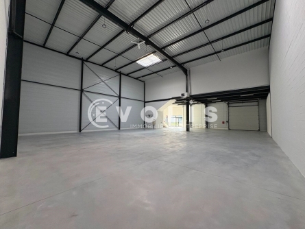 Photo 3 – location Entrepôts / activités	CHALIFERT (77144)