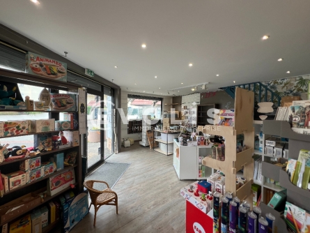 Photo 4 – vente Locaux commerciaux	MAROLLES EN BRIE (94440)