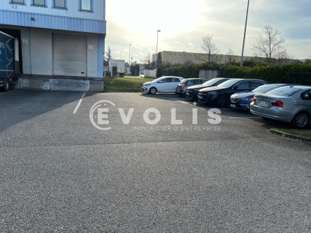 Photo 6 – location Entrepôts / activités	GENAS (69740)