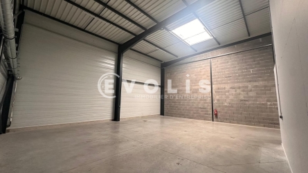 Photo 6 – location Entrepôts / activités	GENAY (69730)