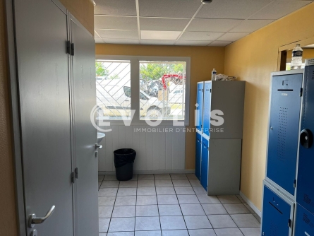 Photo 9 – location Entrepôts / activités	DAGNEUX (01120)