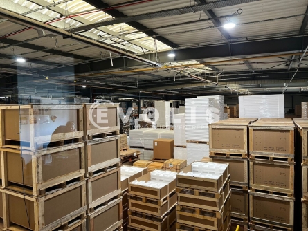 Photo 12 – location Entrepôts / activités	DAGNEUX (01120)