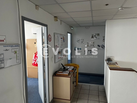 Photo 14 – location Entrepôts / activités	DAGNEUX (01120)