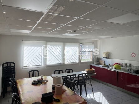 Photo 7 – location Entrepôts / activités	DAGNEUX (01120)