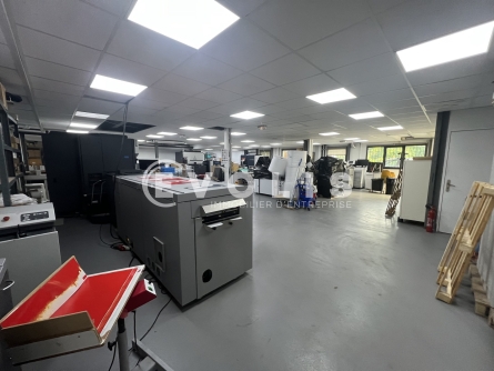 Photo 3 – location Entrepôts / activités	NEUILLY PLAISANCE (93360)