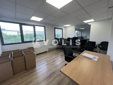 Photo 7 – location Entrepôts / activités	NEUILLY PLAISANCE (93360)