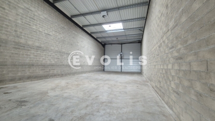 Photo 2 – location Entrepôts / activités	BUSSY SAINT GEORGES (77600)