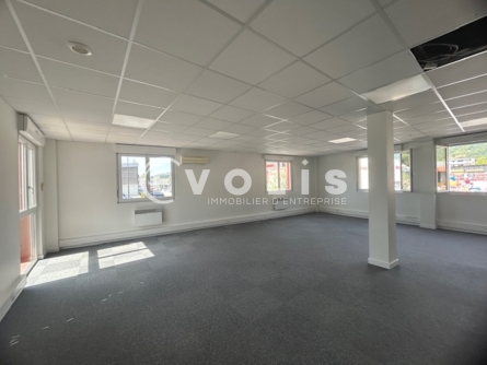 Photo 2 – location bureaux	CROLLES (38920)