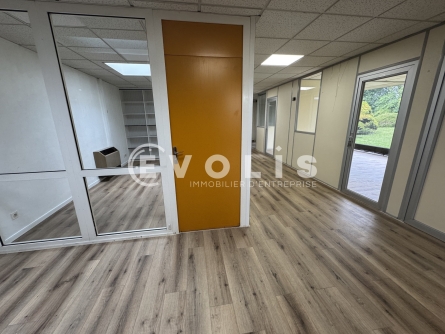 Photo 4 – location Entrepôts / activités	RIVERY (80136)