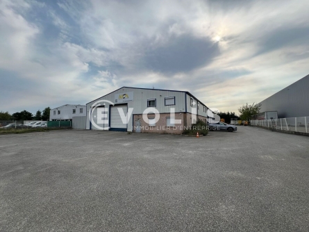 Photo 8 – location Entrepôts / activités	MEYZIEU (69330)