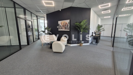 Photo 3 – location bureaux	CHESSY (77700)