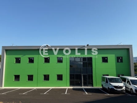 Photo 3 – vente Entrepôts / activités	VOIRON (38500)