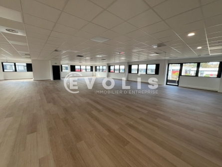 Photo 10 – location Entrepôts / activités	DARDILLY (69570)