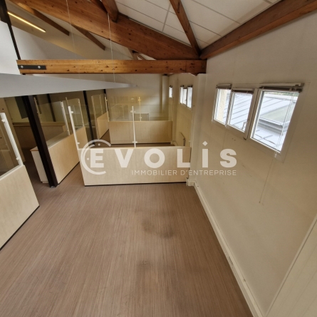 Photo 11 – location bureaux	MONTREUIL (93100)