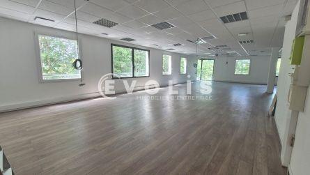 Photo 4 – location bureaux	MONTEVRAIN (77144)