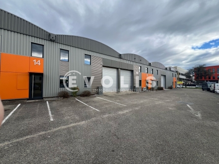 Photo 3 – location Entrepôts / activités	DARDILLY (69570)