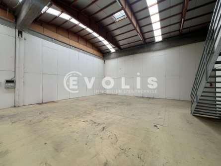 Photo 8 – location Entrepôts / activités	DARDILLY (69570)