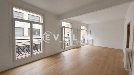 Photo 3 – location bureaux	PARIS (75008)