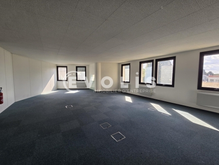 Photo 4 – location bureaux	SAINT AUBIN (91190)