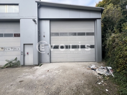 Photo 2 – location Entrepôts / activités	SUCY EN BRIE (94370)