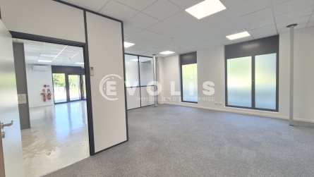 Photo 7 – location Entrepôts / activités	COLLEGIEN (77090)
