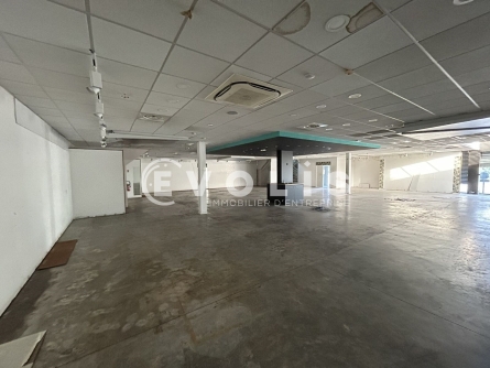 Photo 2 – location Locaux commerciaux	MERIGNAC (33700)