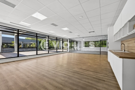 Photo 10 – location Entrepôts / activités	BAGNEUX (92220)
