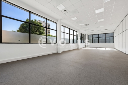 Photo 4 – location Entrepôts / activités	BAGNEUX (92220)