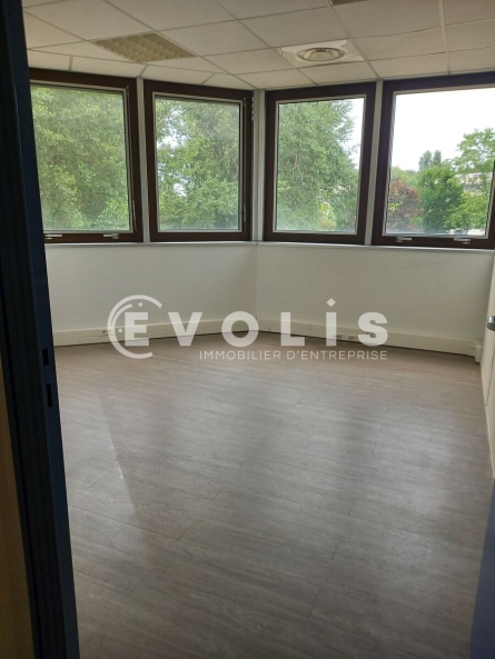 Photo 3 – location bureaux	BRUGES (33520)