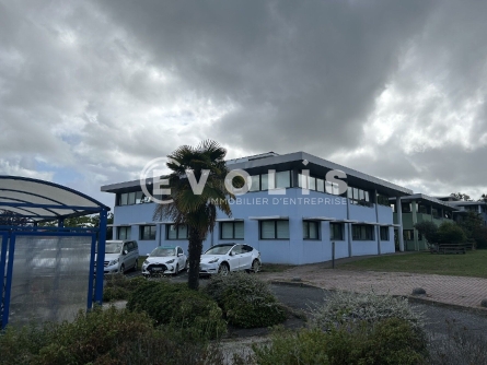 Photo 2 – location bureaux	CANEJAN (33610)