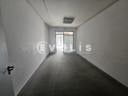 Photo 9 – location Entrepôts / activités	SCEAUX (92330)