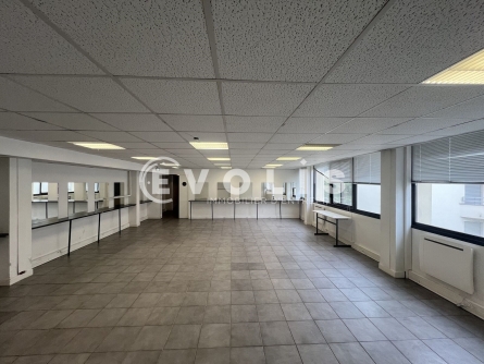 Photo 4 – location bureaux	JOINVILLE LE PONT (94340)