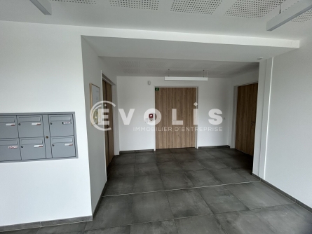 Photo 3 – location bureaux	BRUGES (33520)