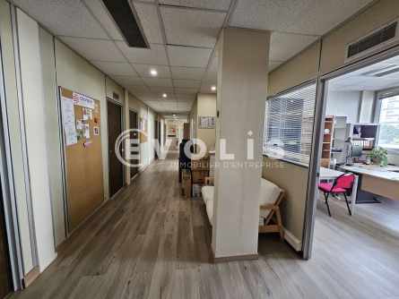 Photo 6 – location bureaux	BAGNEUX (92220)