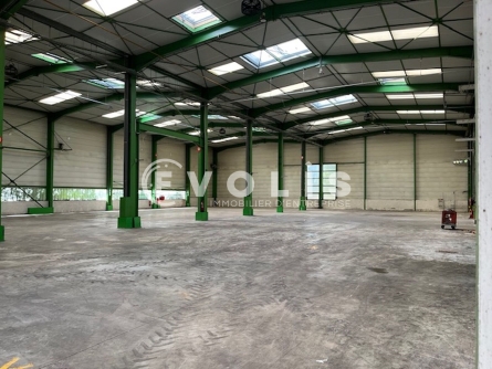 Photo 6 – location Entrepôts / activités	JASSANS RIOTTIER (01480)