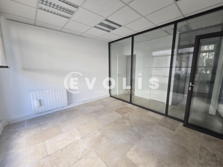 Photo 4 – location bureaux	VERRIERES LE BUISSON (91370)